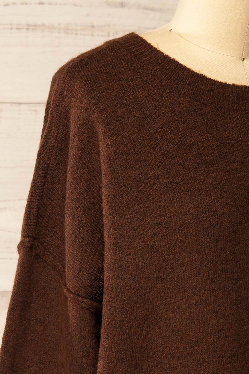Dundee Brown Soft Loose Sweater | La petite garçonne side