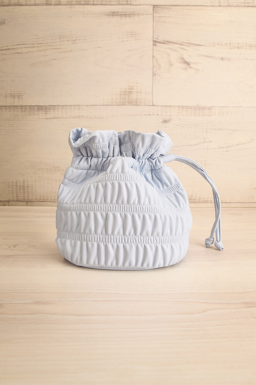 Duroque Blue Drawstring Shoulder Bag | La petite garçonne front view