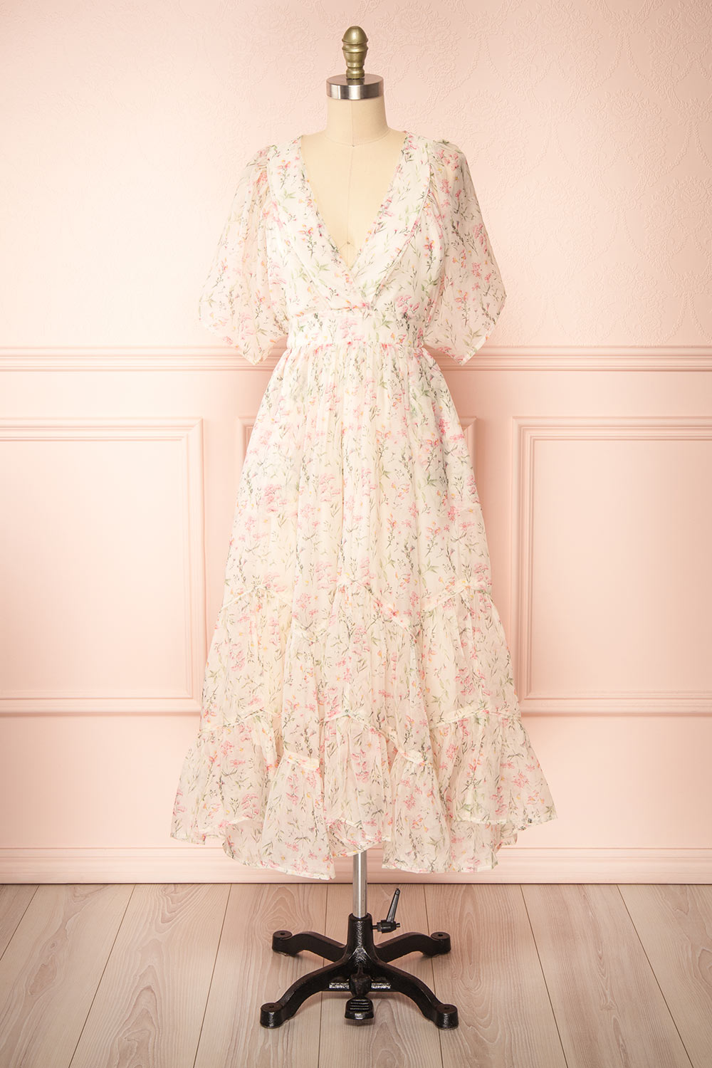 Elara Robe Midi Fleurie Étagée à Manches Courtes | Boutique 1861 front view