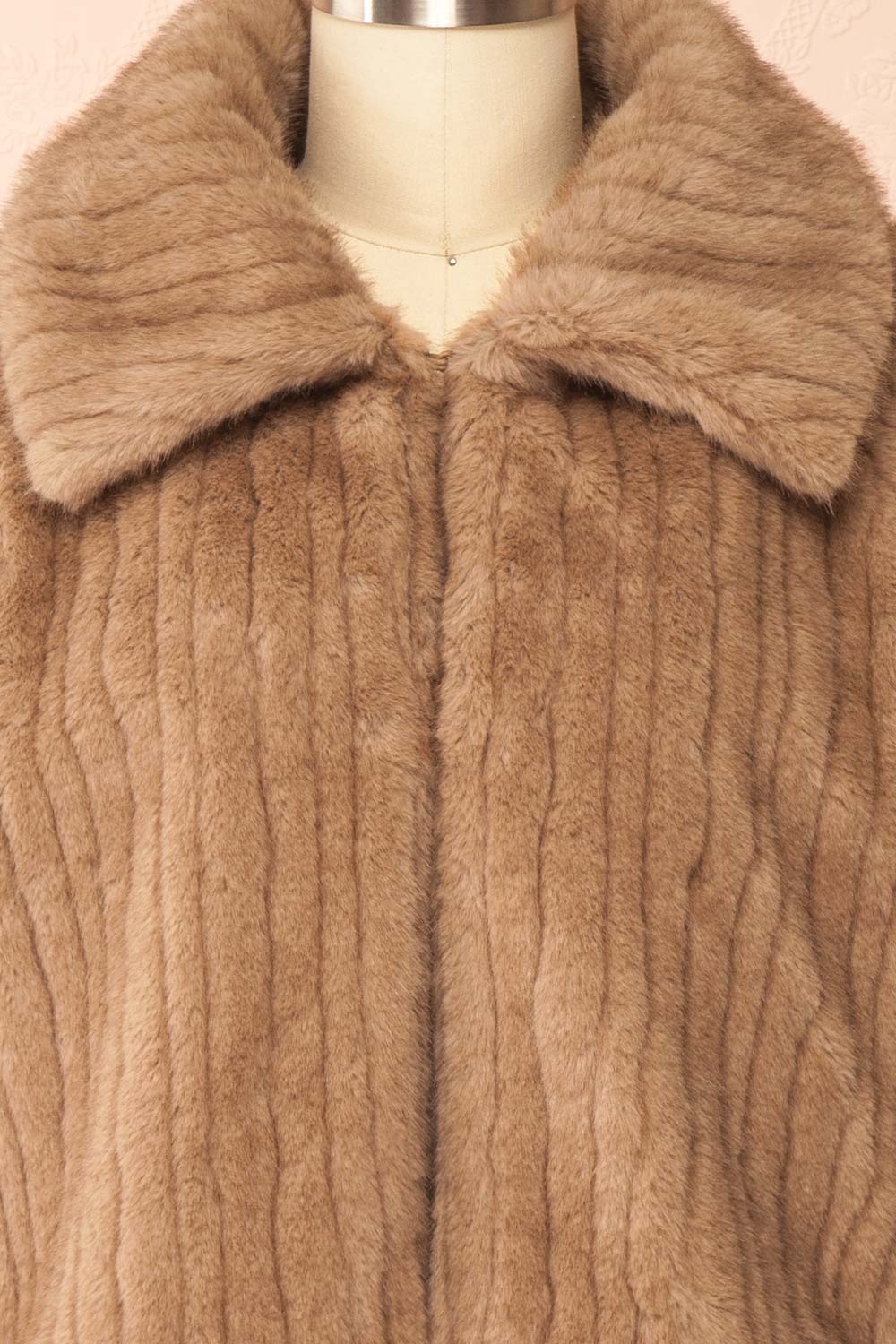 Elida Caramel Short Fake Fur Coat | Boudoir 1861 open