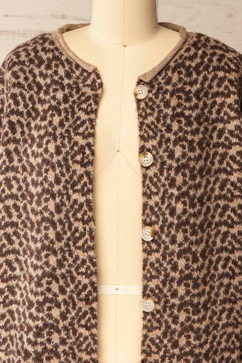 Esenler Oversized Knitted Leopard Cardigan | La petite garçonne open