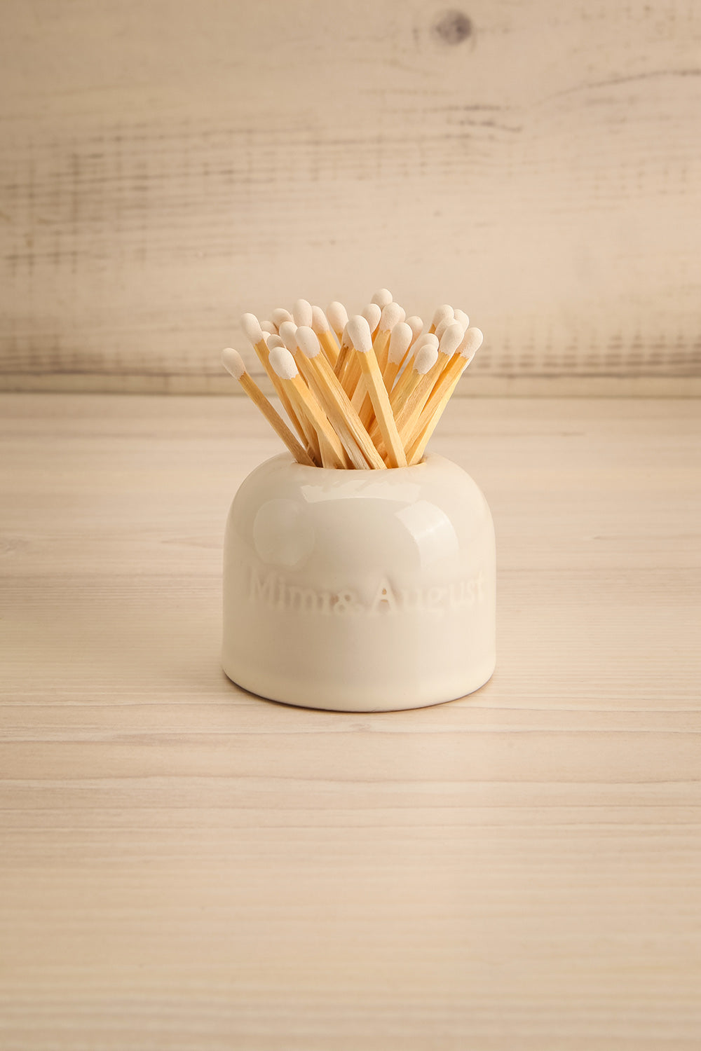 Étincelles Ceramic Match Holder | Maison garçonne front