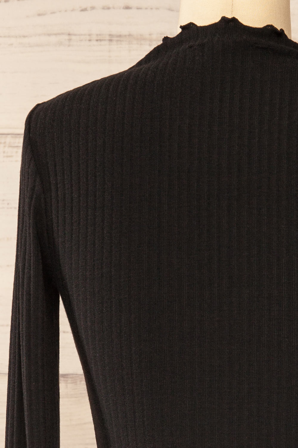 Faaset Black Ribbed Top w/ Stand Collar | La petite garçonne back