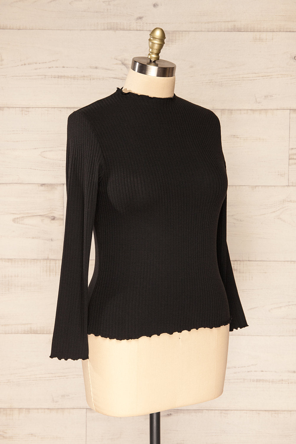 Faaset Black Ribbed Top w/ Stand Collar | La petite garçonne side plus size