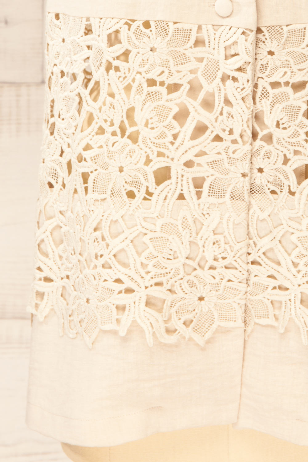 Fanon Loose Beige Vest with Lace Cutout | La petite garçonne bottom