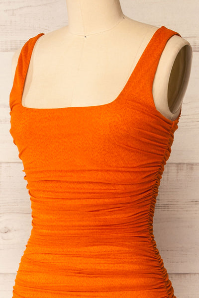 Fecho Orange Fitted Ruched Midi Dress | La petite garçonne side close-up