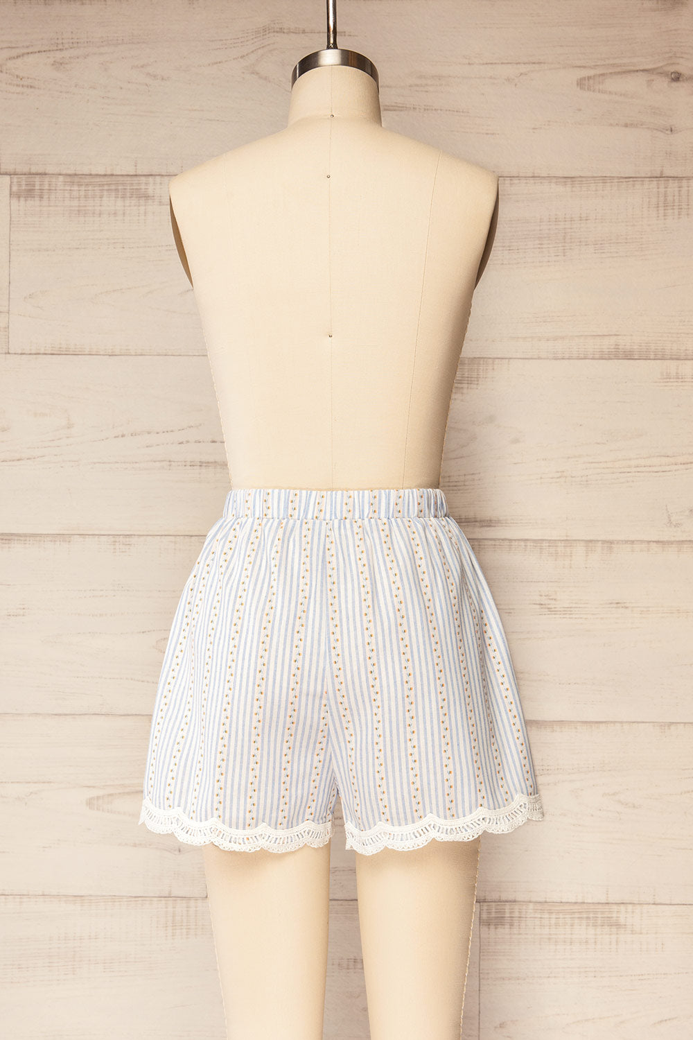 Fendou Striped Floral Shorts with Lace Trim | La petite garçonne back view