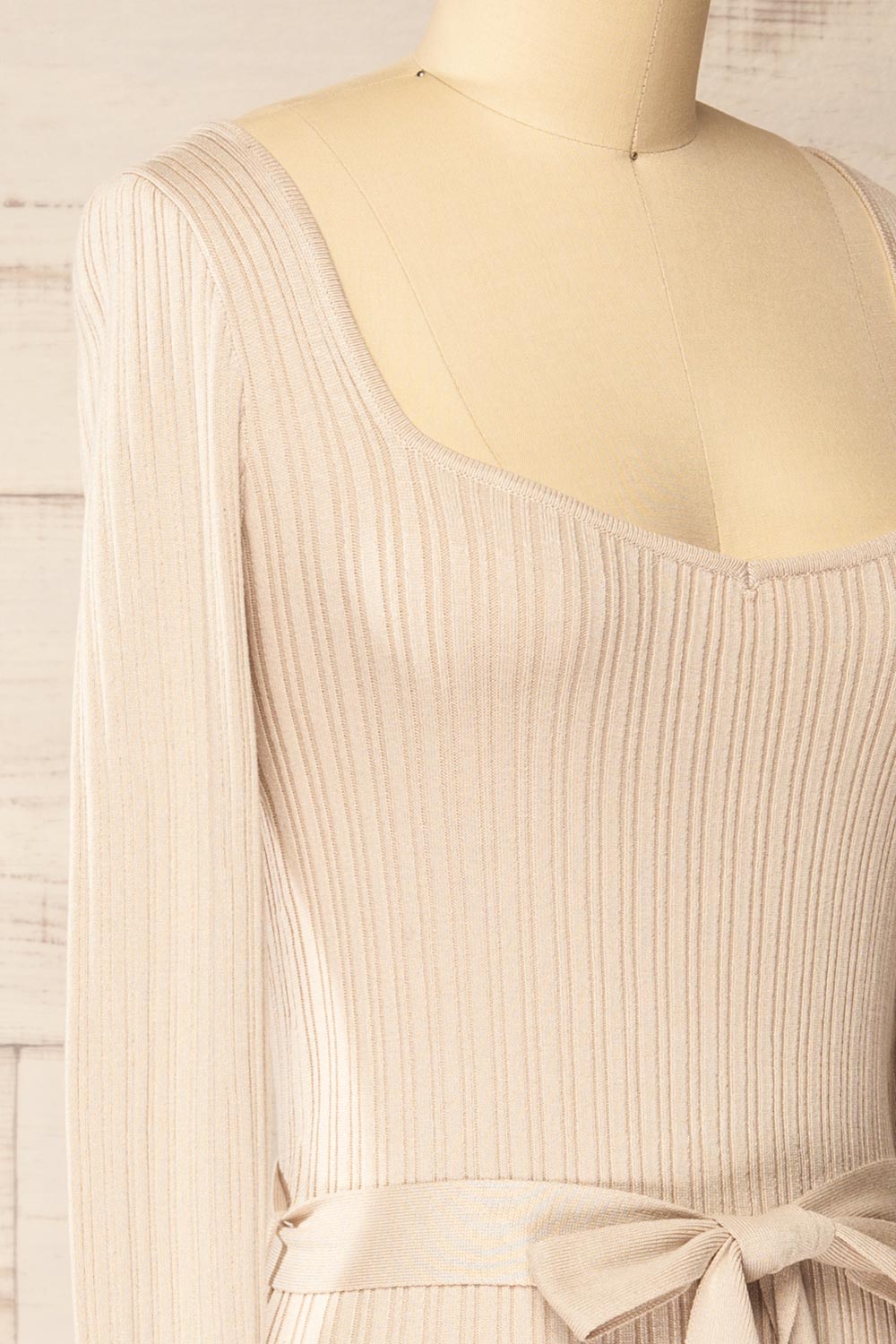 Flamborough Ribbed Beige Midi Dress w/ Belt | La petite garçonne side close-up