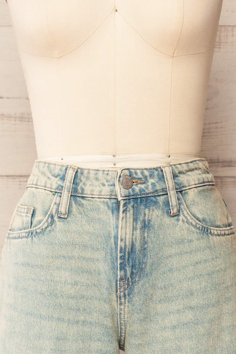 Fresno High-Waisted Faded Jeans | La petite garçonne front