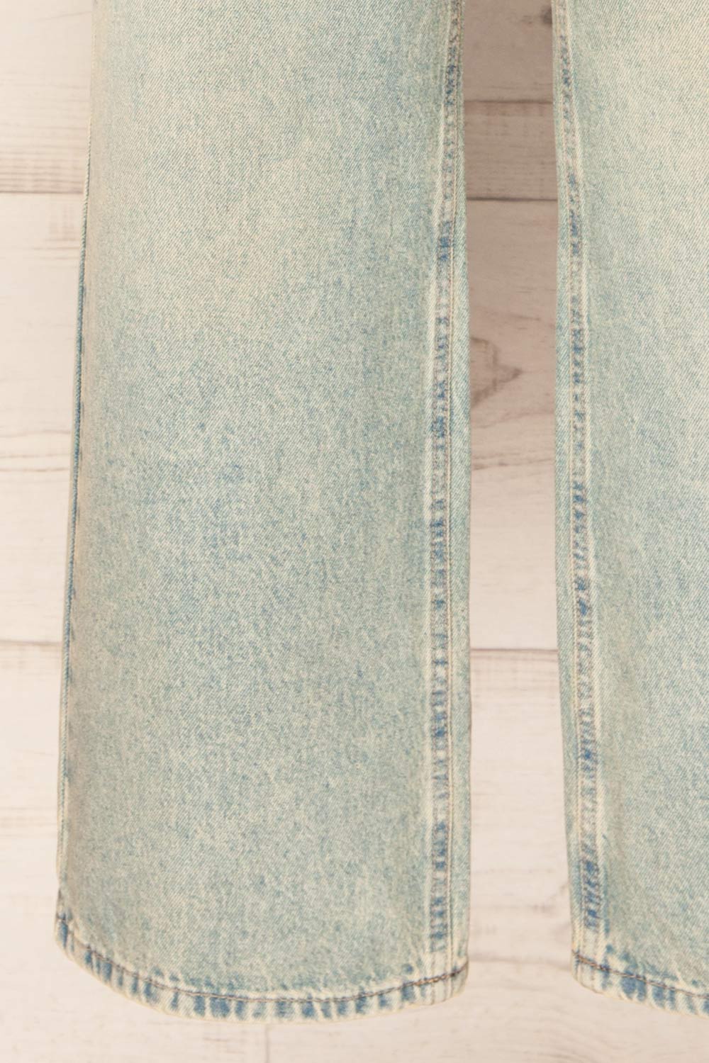 Fresno High-Waisted Faded Jeans | La petite garçonne bottom