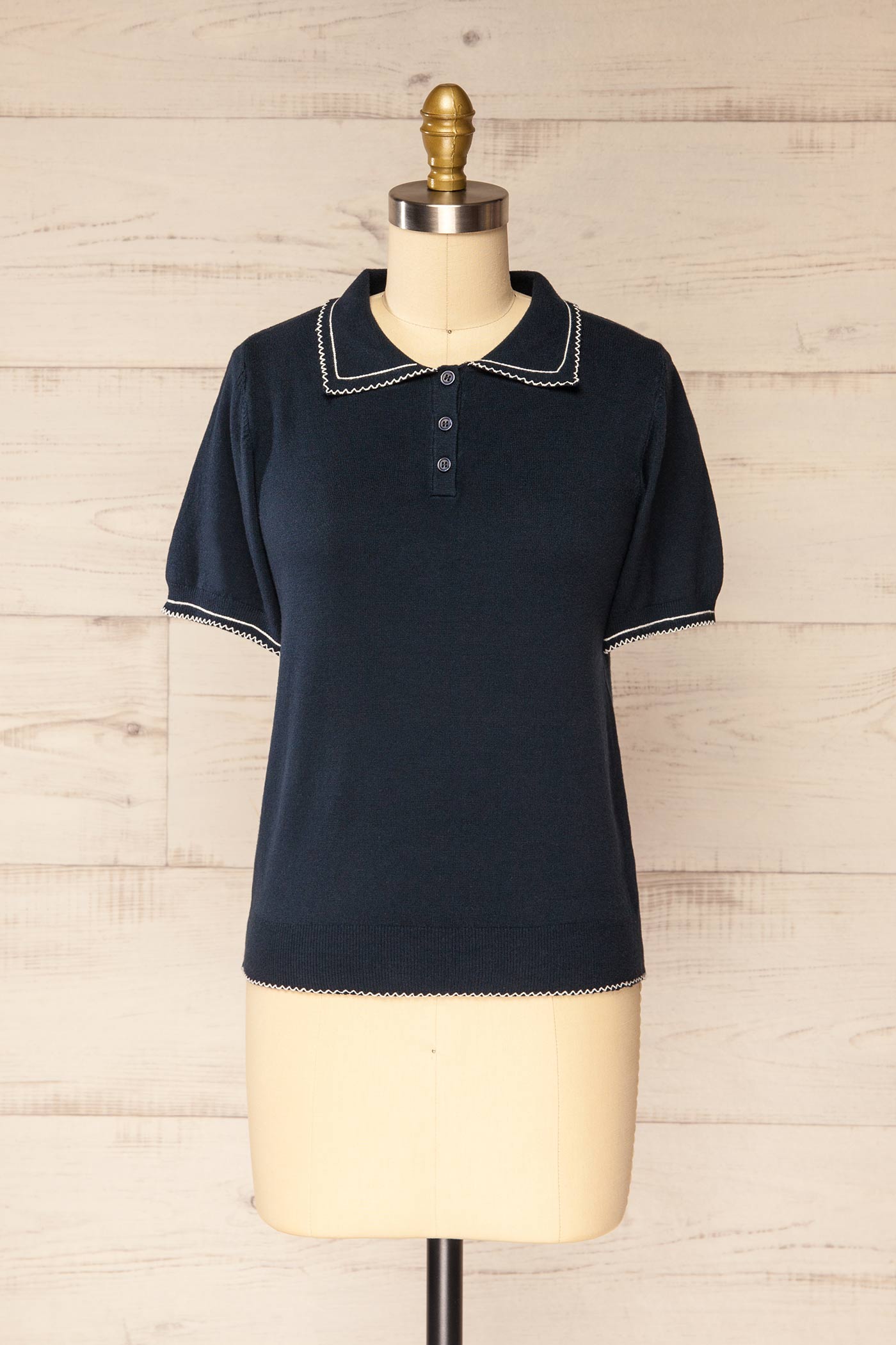 Fridolina Navy Short-Sleeved Knit Polo | La petite garçonne front