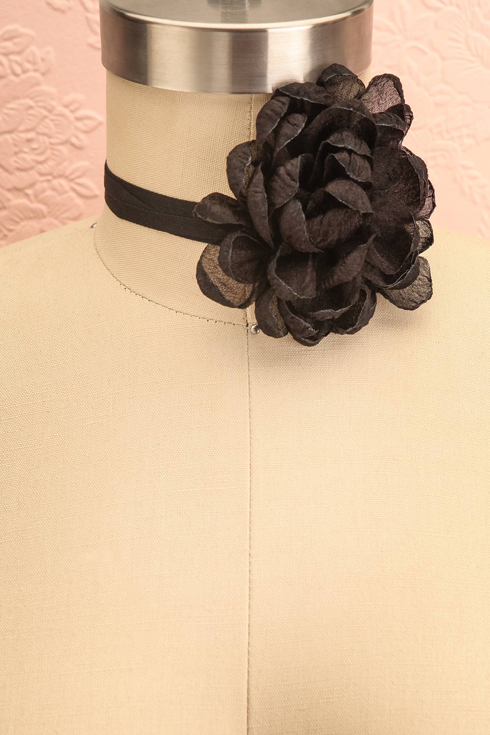 Gillian Black Sparkly Rose Layered Choker | Boutique 1861