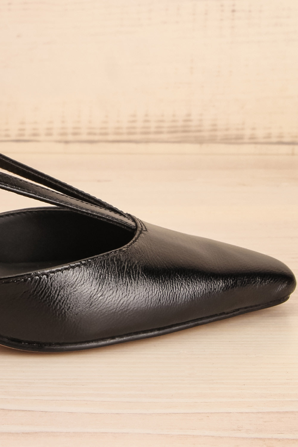 Ginay Black Leather Slingback Heels | La petite garçonne front