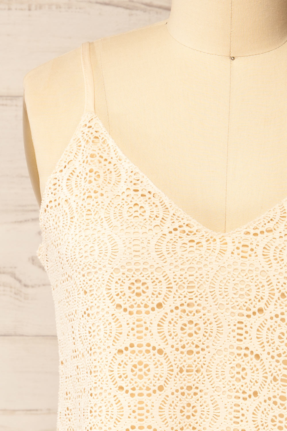Glendora Beige Crochet Tank Top | La petite garçonne front