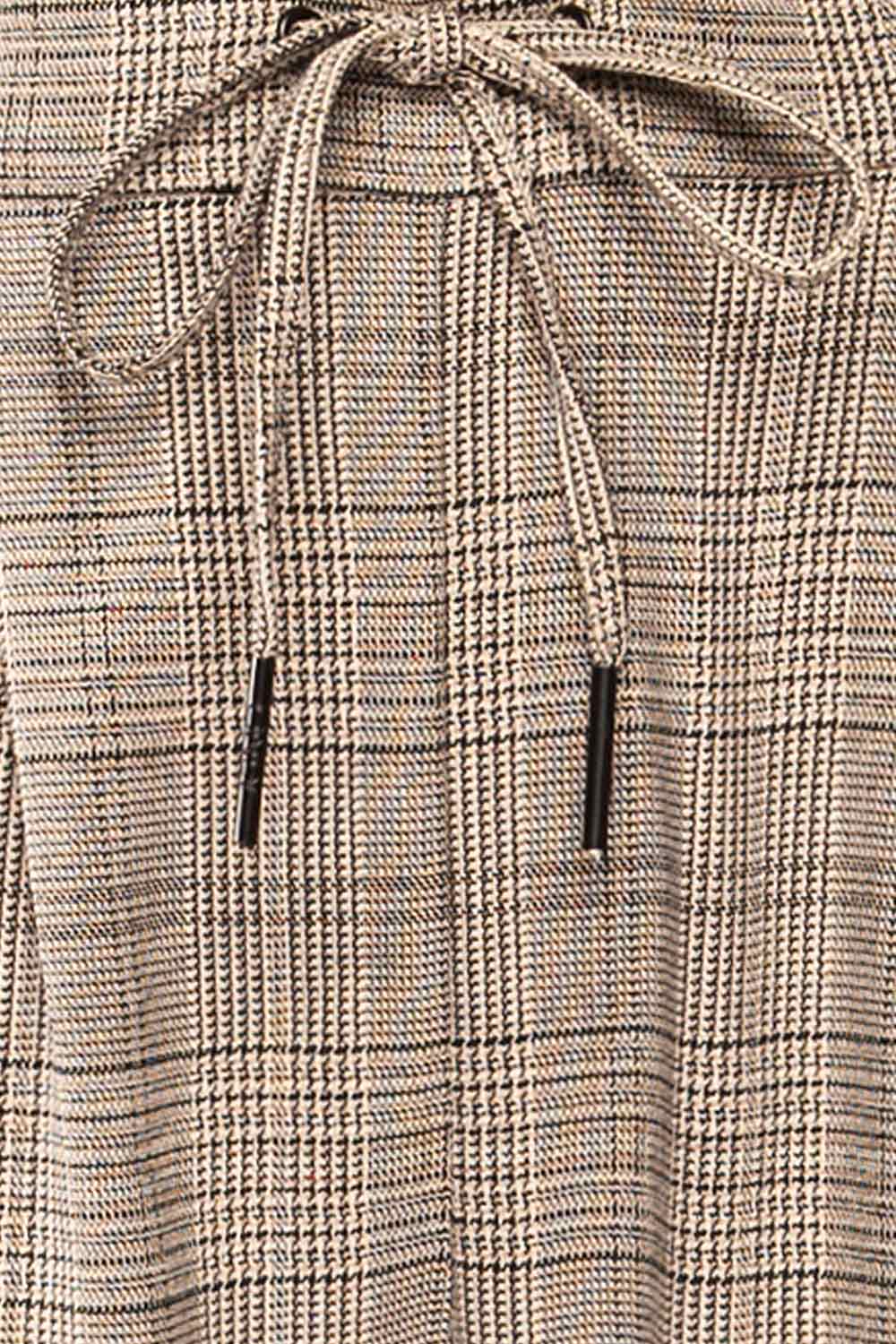 Hamilton Grey High-Waist Plaid Drawstring Pants | La petite garçonne fabric