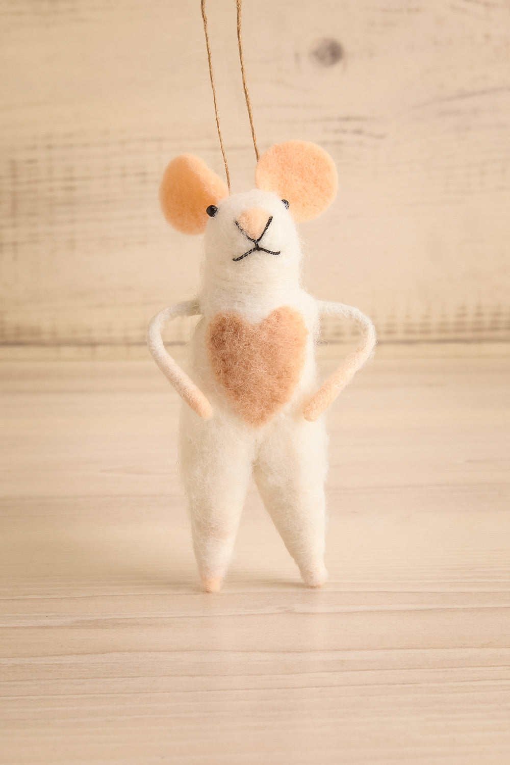 heart-full-_-eclectic-mouse-holiday-ornament-1