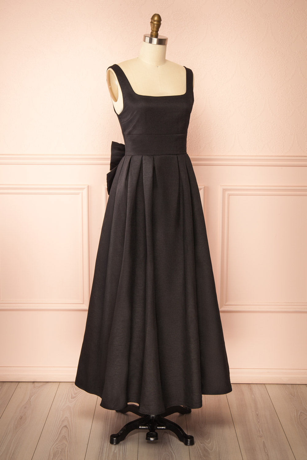 Hestiane Black Maxi A-Line Dress | side