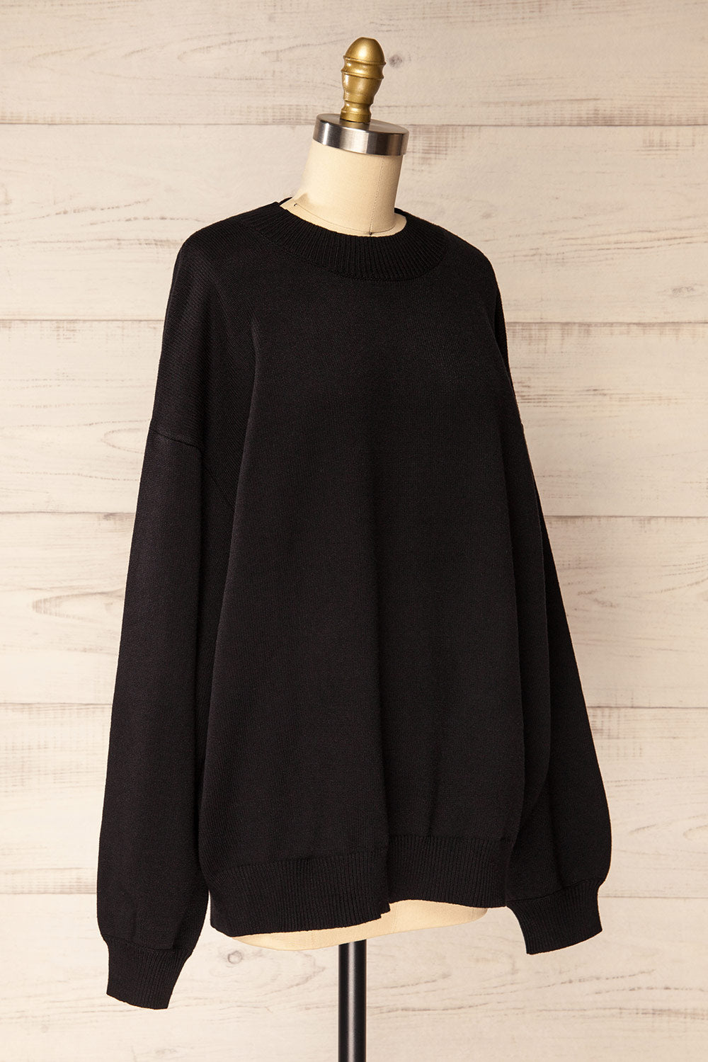 Heswall Black Oversized Sweater | La petite garçonne side view