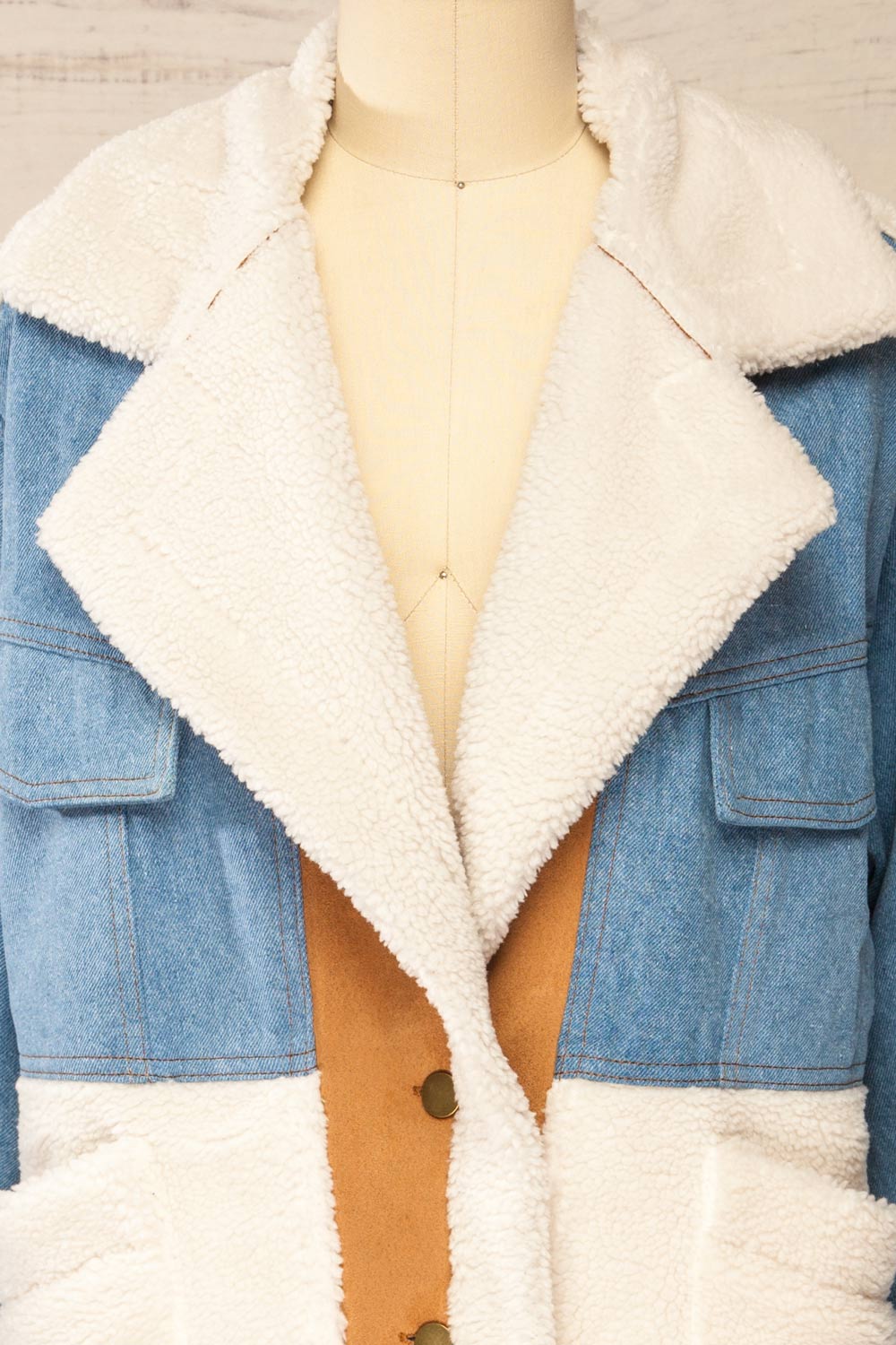 Hoddesdon Denim Jacket w/ Sherpa | La petite garçonne front