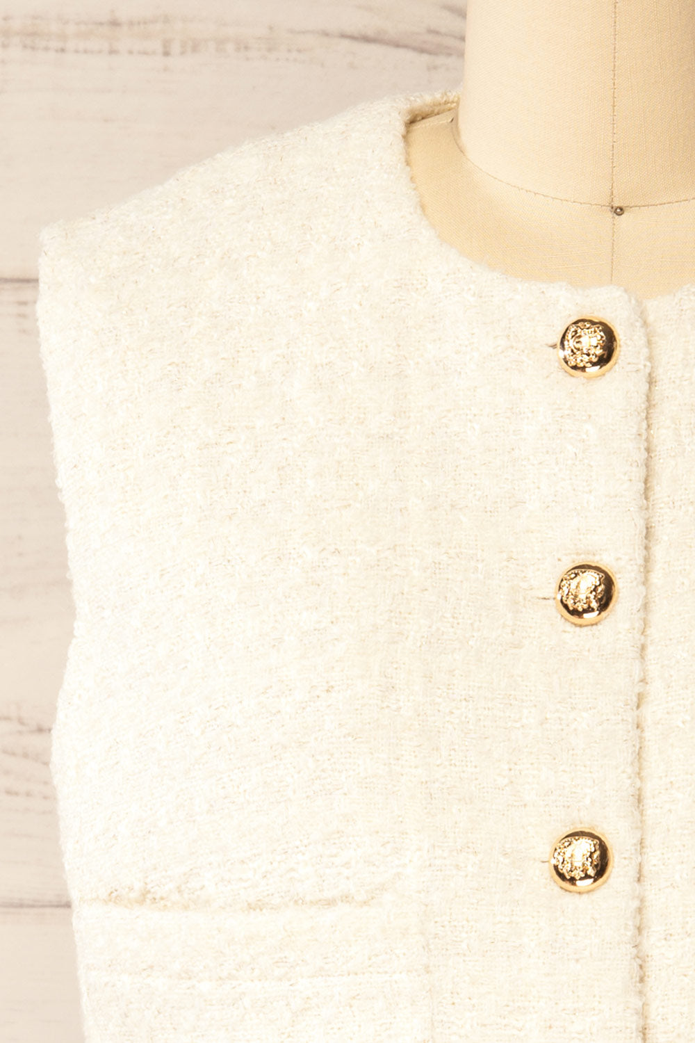 Honcho White Sleeveless Tweed Top | La petite garçonne front