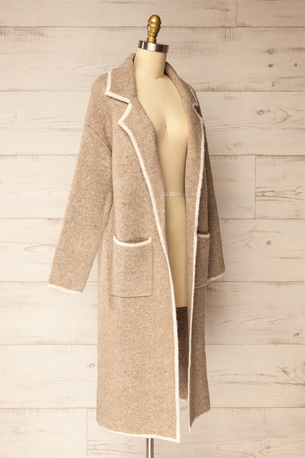 Hull Brown Knitted Jacket with Contrasting Border | La petite garçonne side
