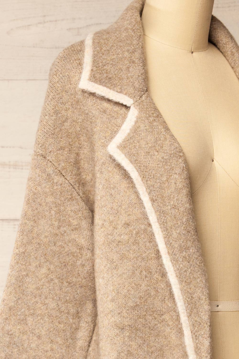 Hull Brown Knitted Jacket with Contrasting Border | La petite garçonne side close-up