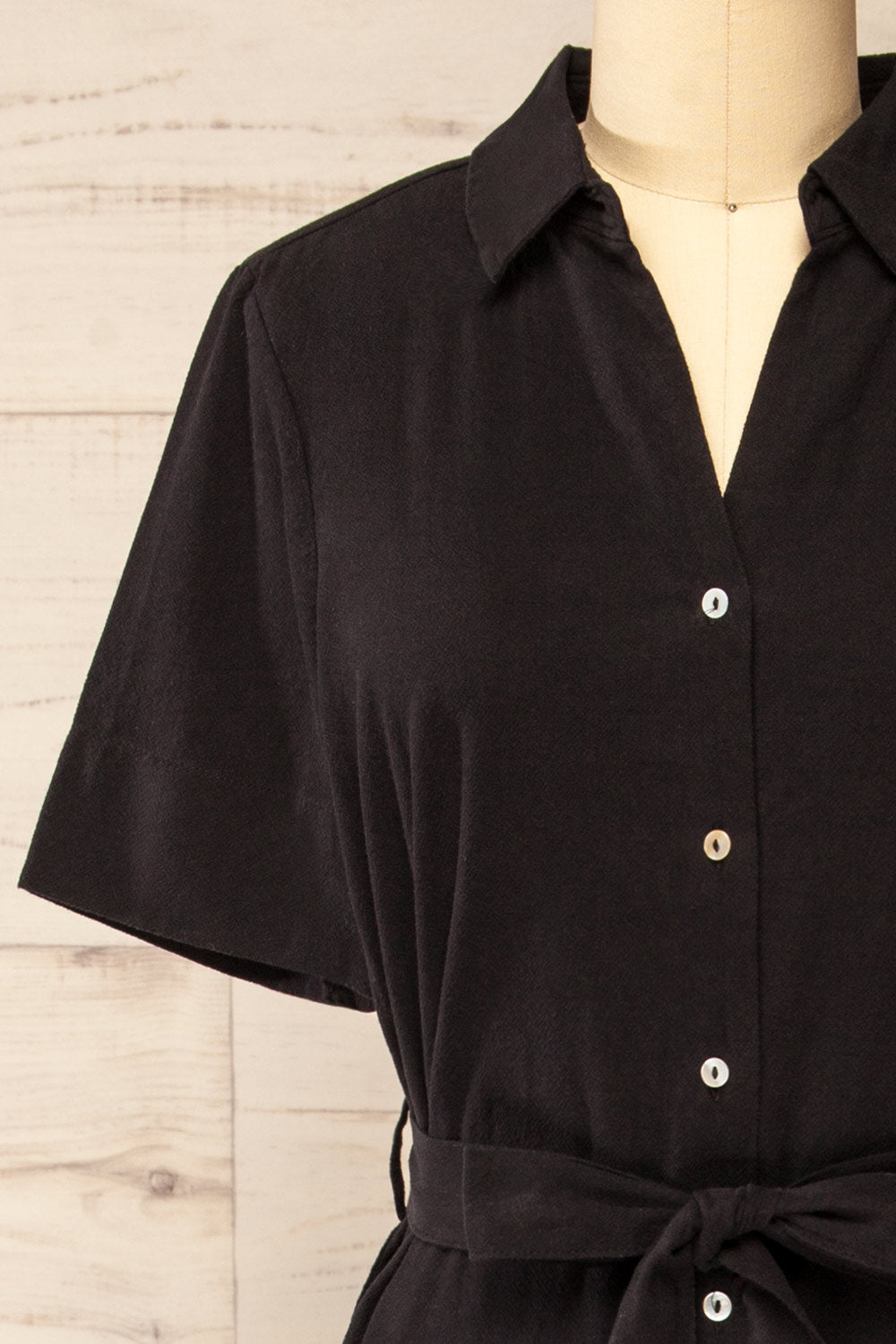 Hyris Black Long Shirt Dress w/ Belt | La petite garçonne front