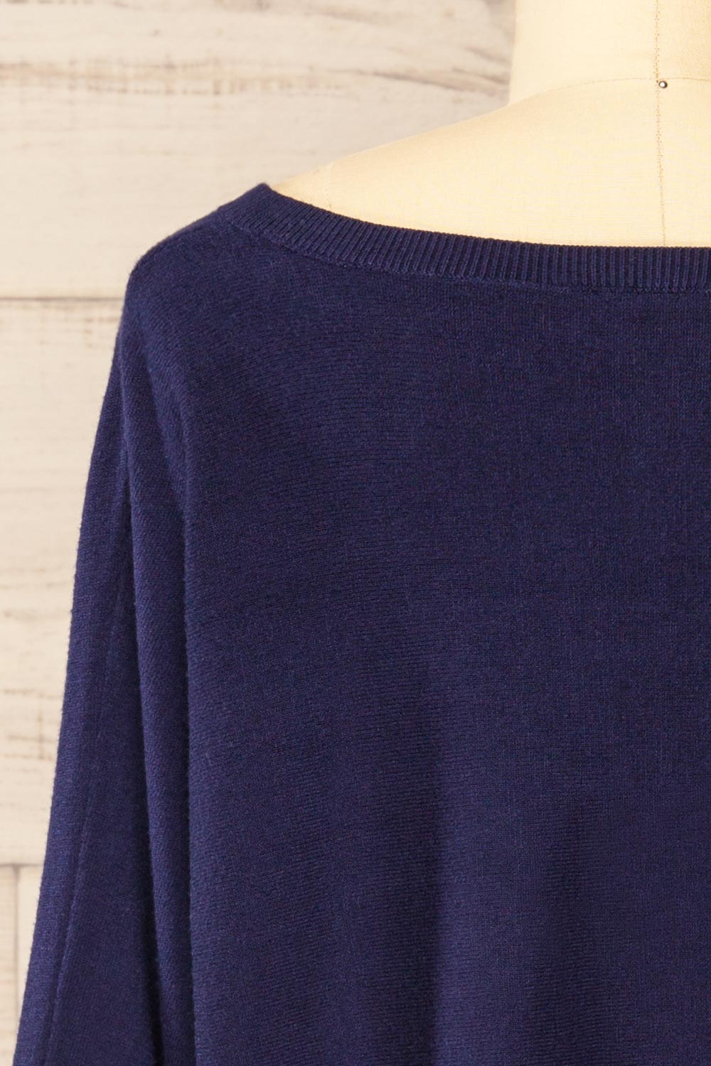 Ingleton Navy V-Neck Crop Sweater | La petite garçonne back