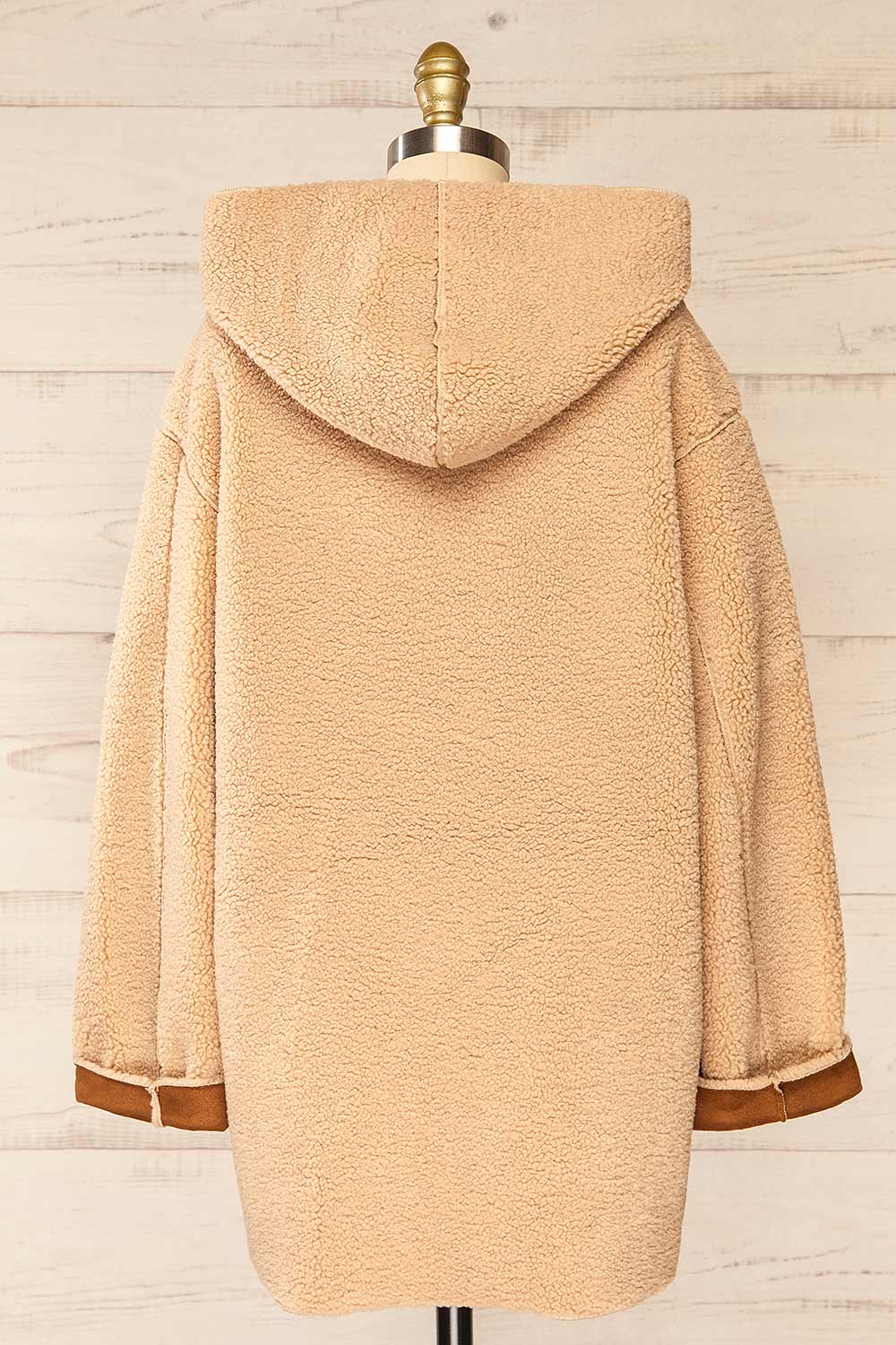 Istanbul Beige Sherpa Coat w/ Faux-Suede Lining | La petite garçonne back view