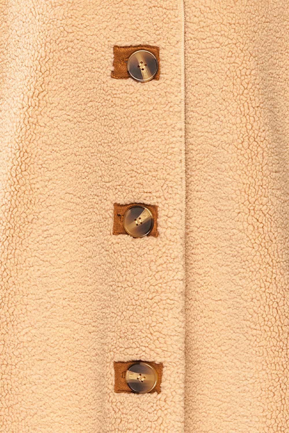 Istanbul Beige Sherpa Coat w/ Faux-Suede Lining | La petite garçonne fabric