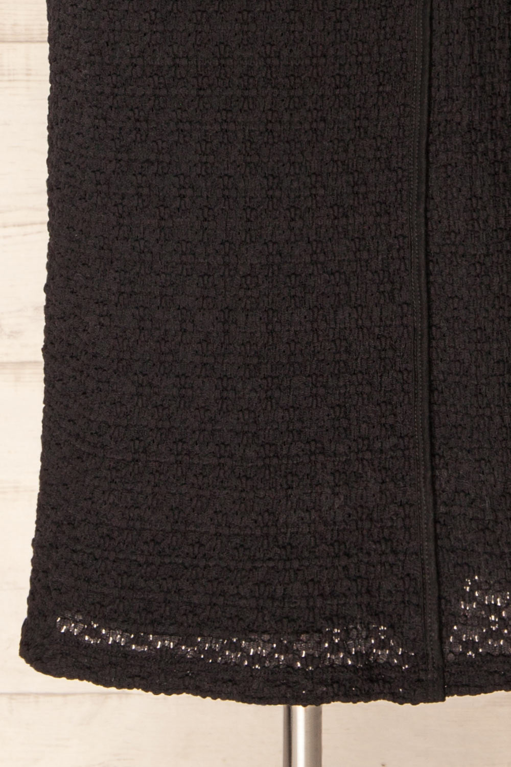 Izumi Fitted Midi Black Skirt | La petite garçonne bottom