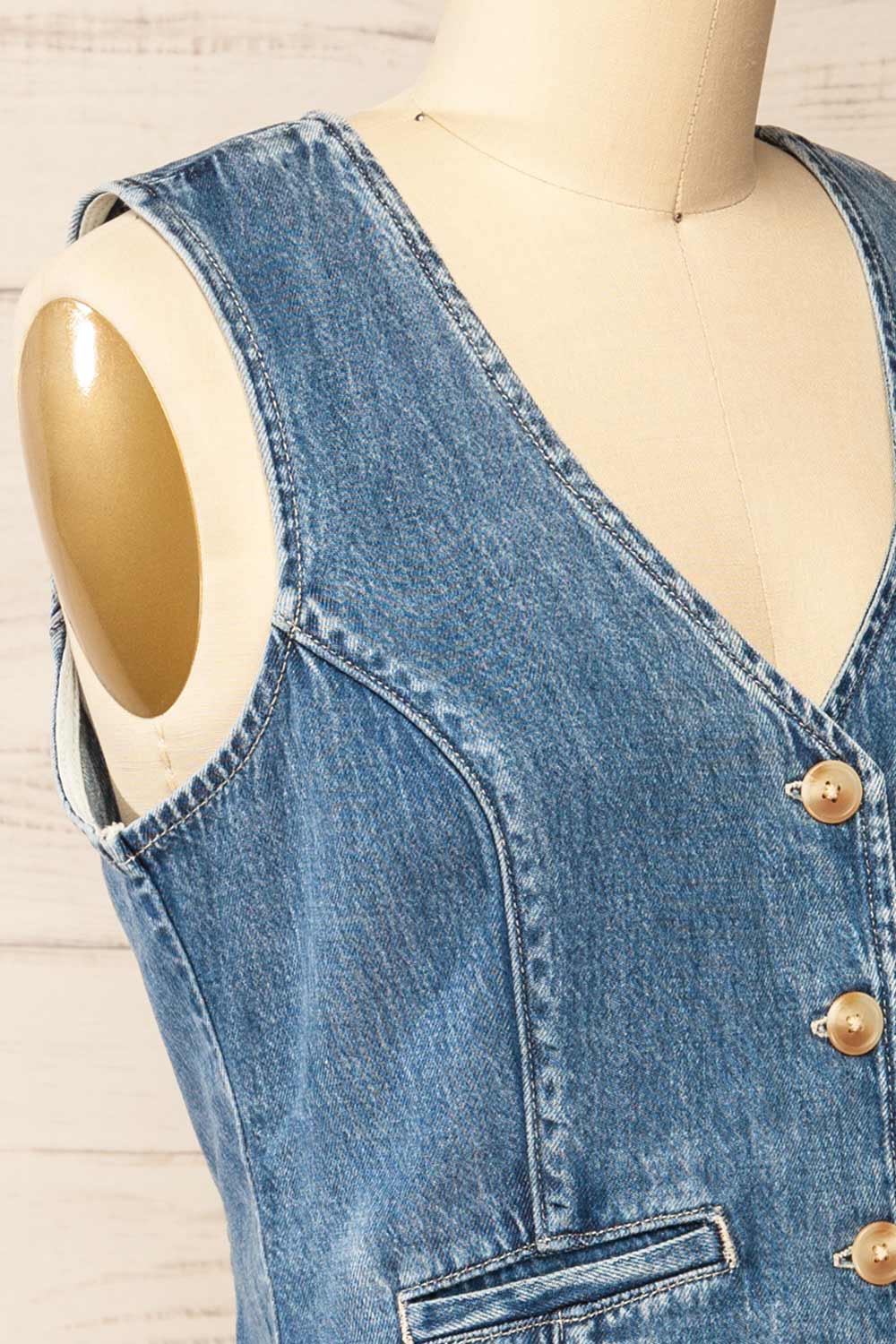 Jaylah Denim Vest w/ Pockets | La petite garçonne side