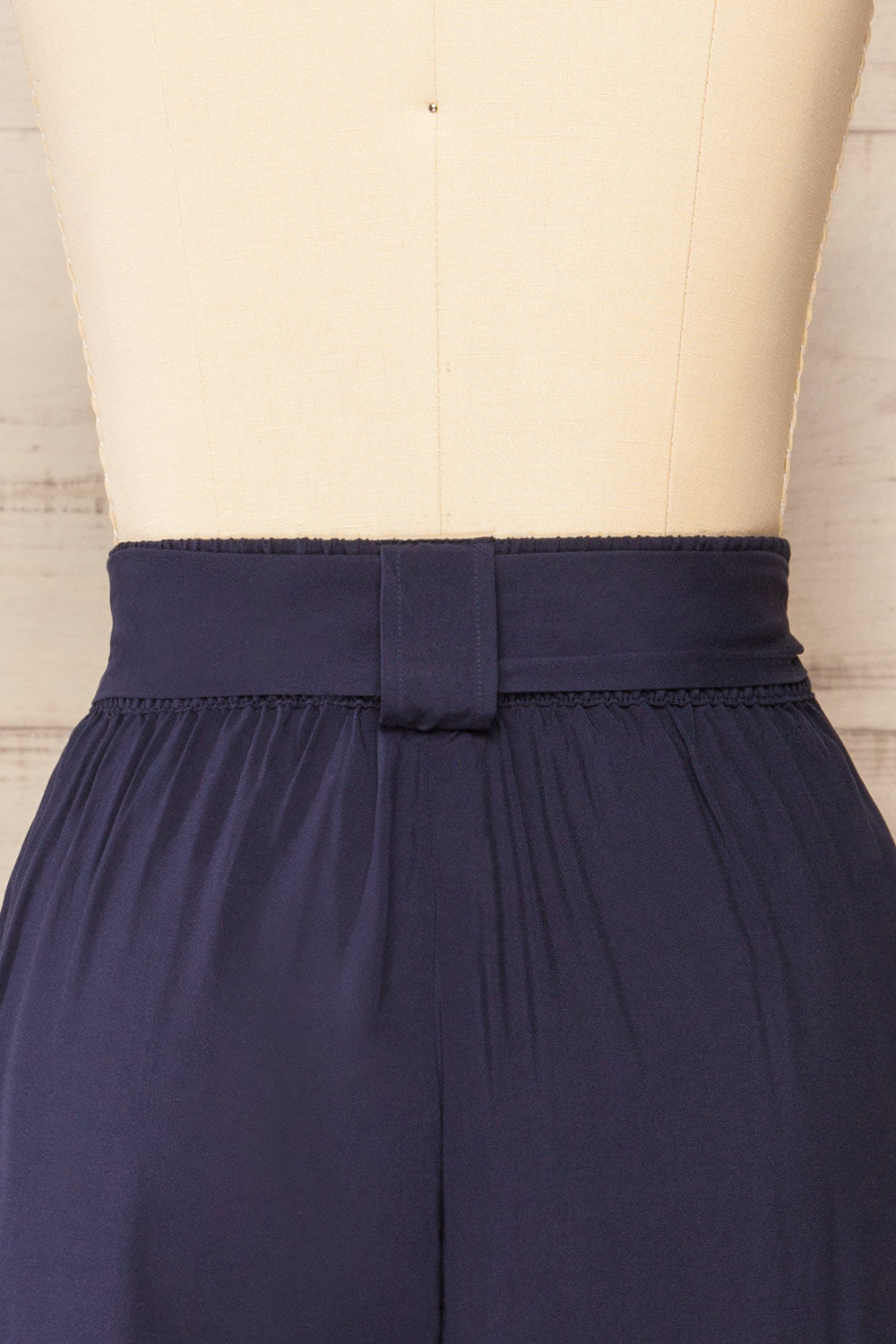 Joey Navy High-Waisted Shorts w/ Belt | La petite garçonne back