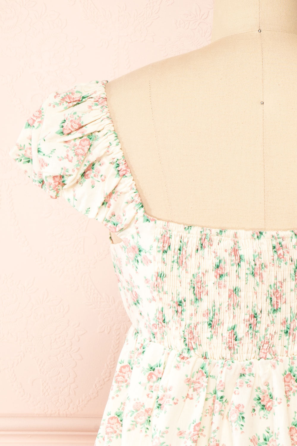 Junia Short Floral Babydoll Dress w/ Bow | Boutique 1861 back close-up