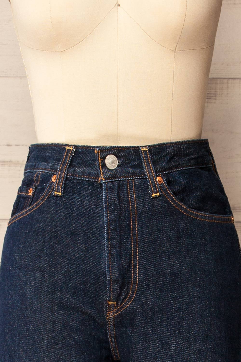 Kage Dark Wash High-Waisted Wide-Leg Jeans | La petite garçonne front