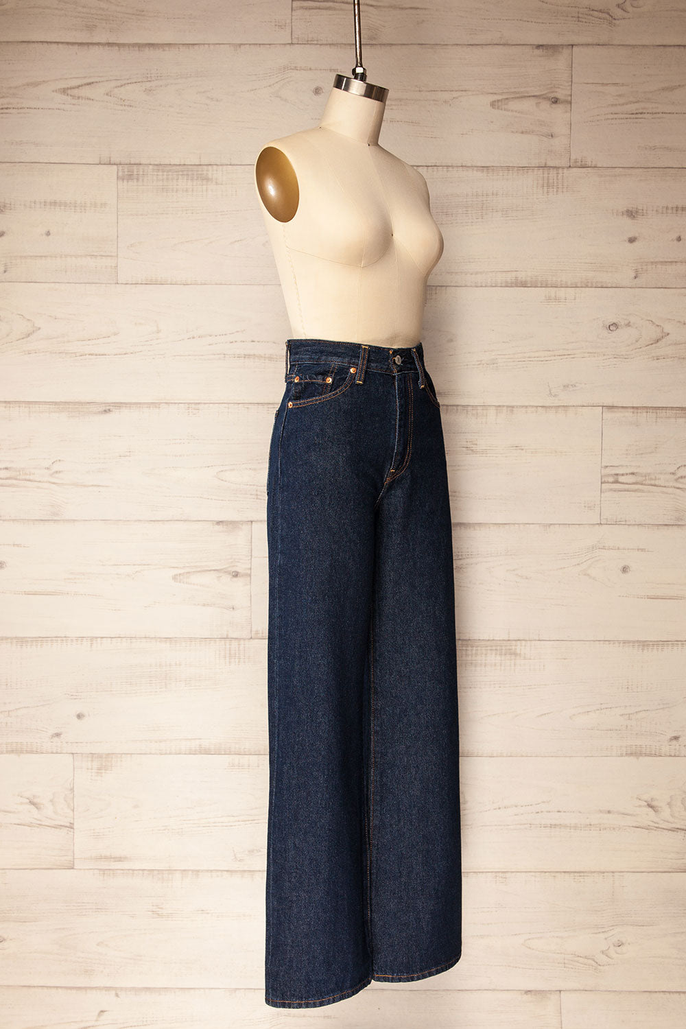 Kage Dark Wash High-Waisted Wide-Leg Jeans | La petite garçonne side view