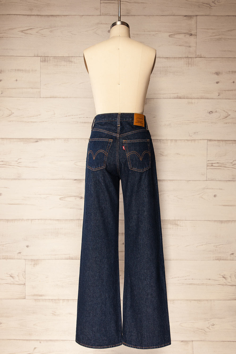 Kage Dark Wash High-Waisted Wide-Leg Jeans | La petite garçonne back view