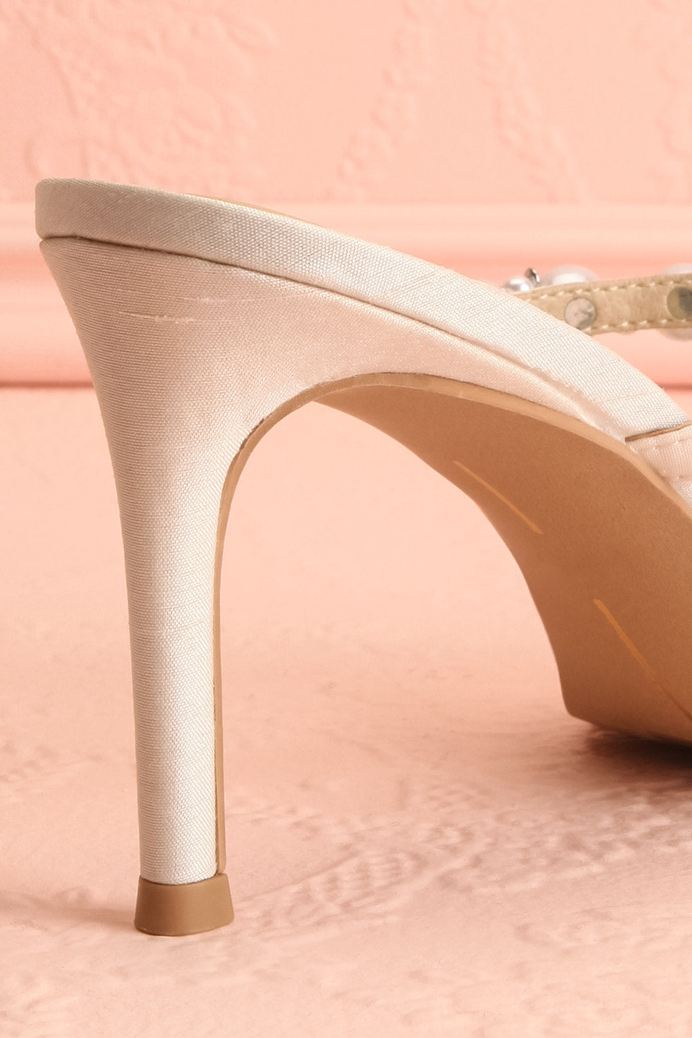 Kanika Pointed-Toes Heel with Pearls | Boudoir 1861 back