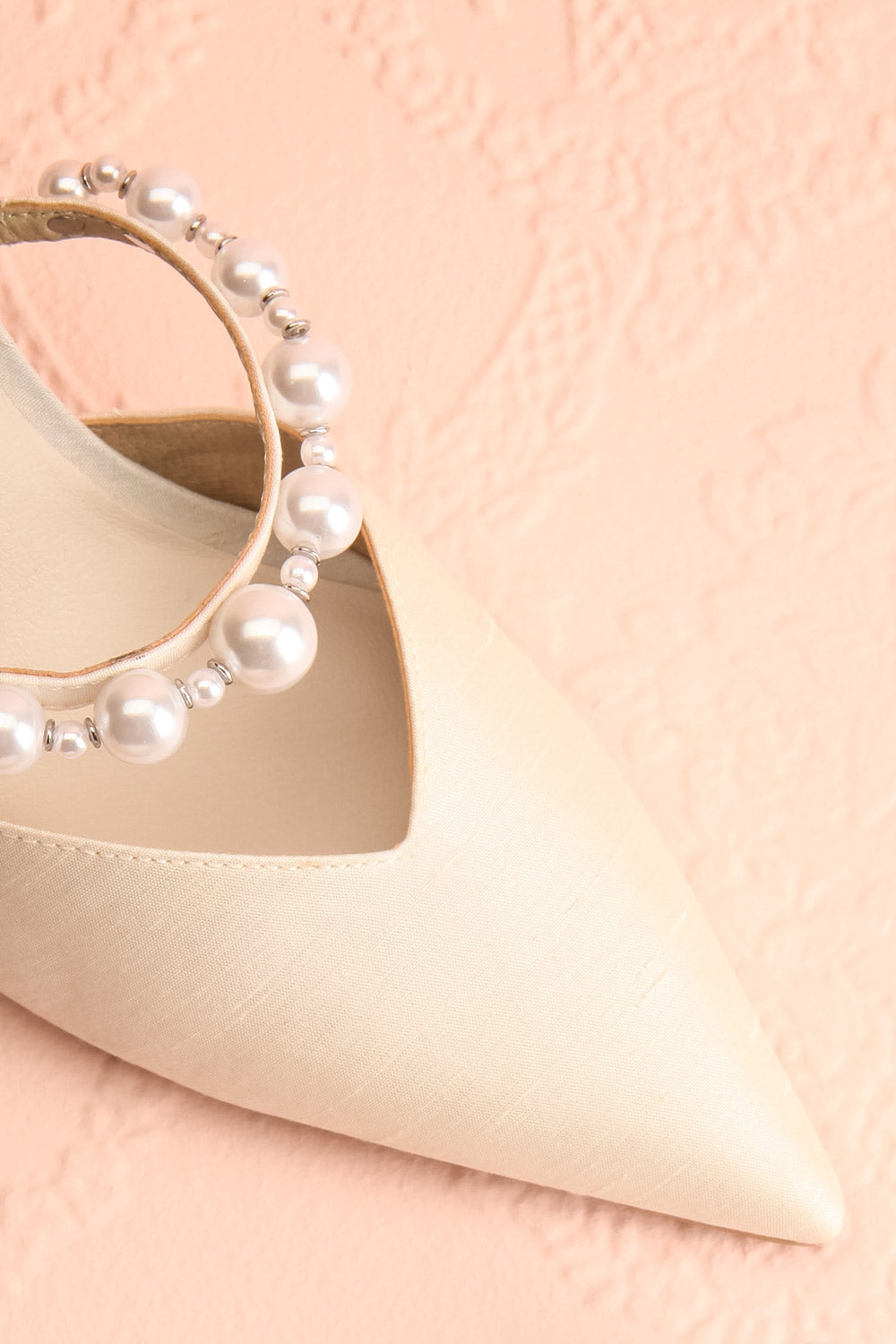 Kanika Pointed-Toes Heel with Pearls | Boudoir 1861 flat close-up