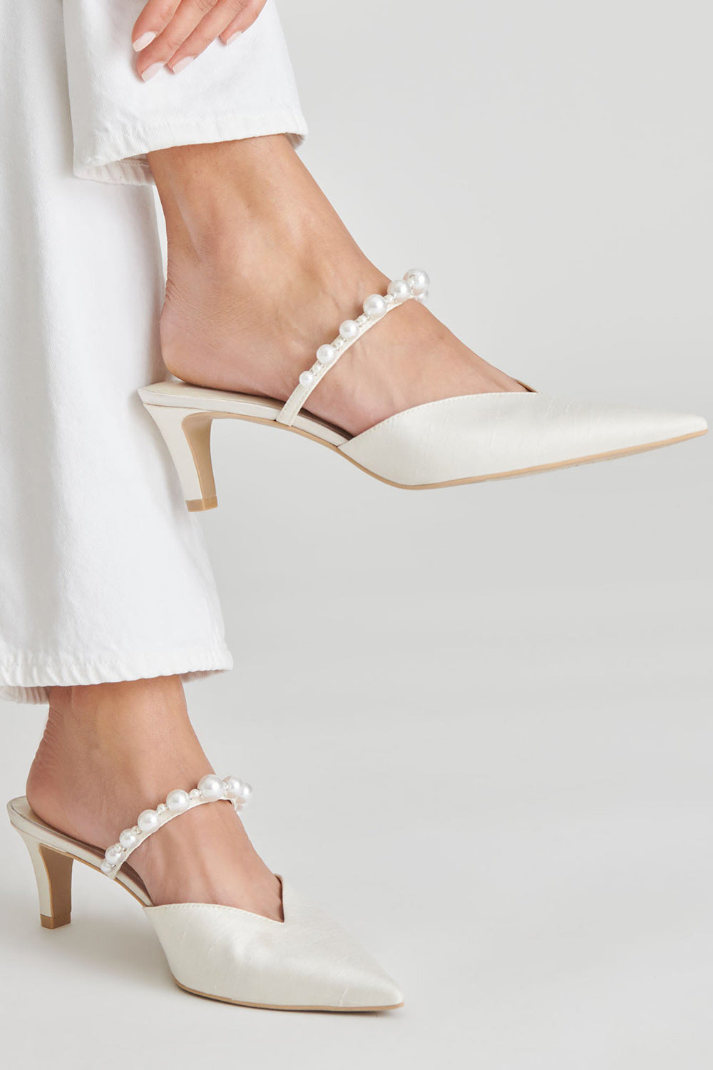 Kanika Pointed-Toes Heel with Pearls | Boudoir 1861 model studio