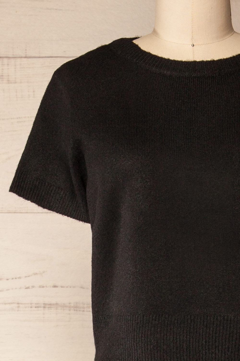 Kano Black Knitted Set with Scarf | La petite garçonne side view