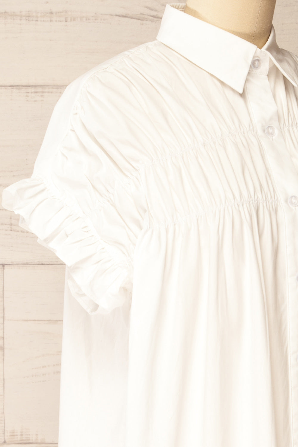 Kanso White Short Shirt Dress w/ Ruched Details | La petite garçonne side