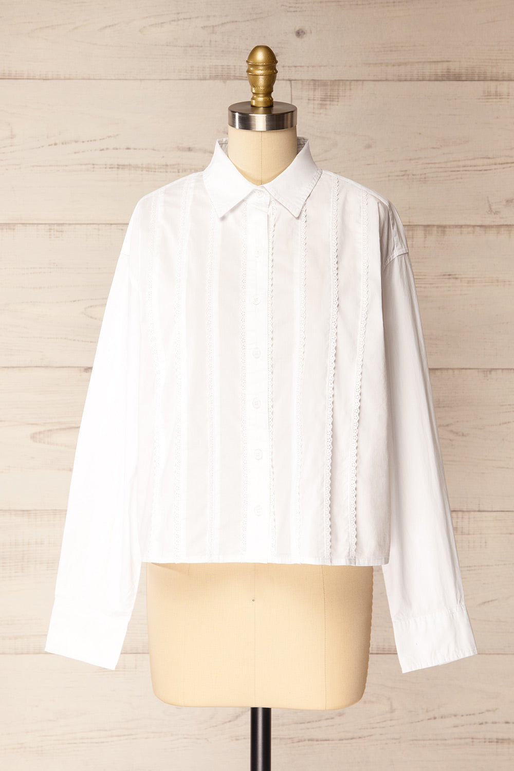 Kasoa White Shirt with Floral Lace | La petite garçonne front view