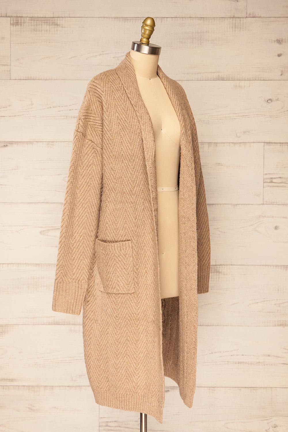 Kastamonu Beige Herringbone Knit Long Cardigan | La petite garçonne side view