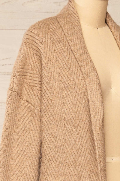 Kastamonu Beige Herringbone Knit Long Cardigan | La petite garçonne side close-up