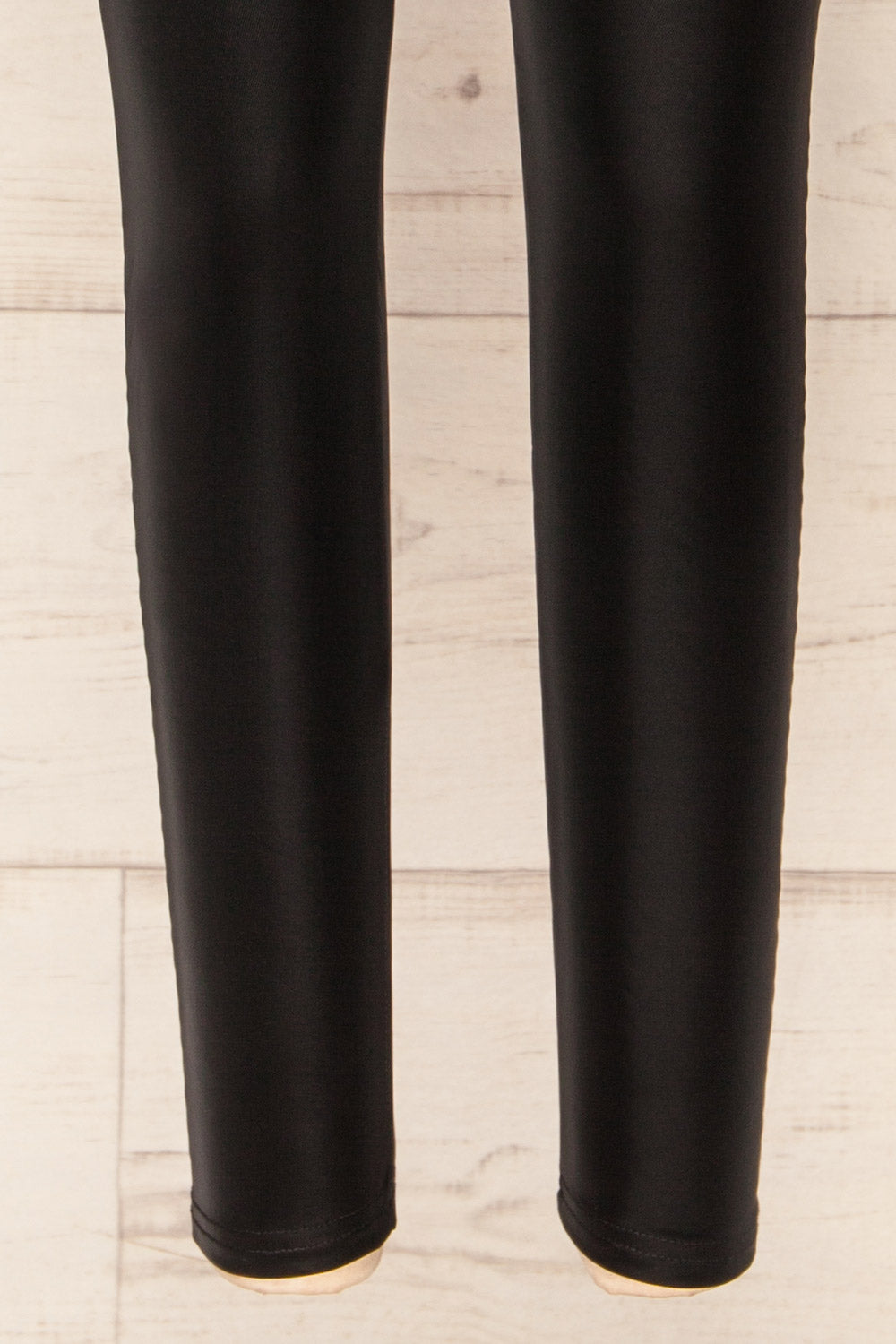 Kathmandu Black Velours High-Waisted Leggings | La petite garçonne bottom