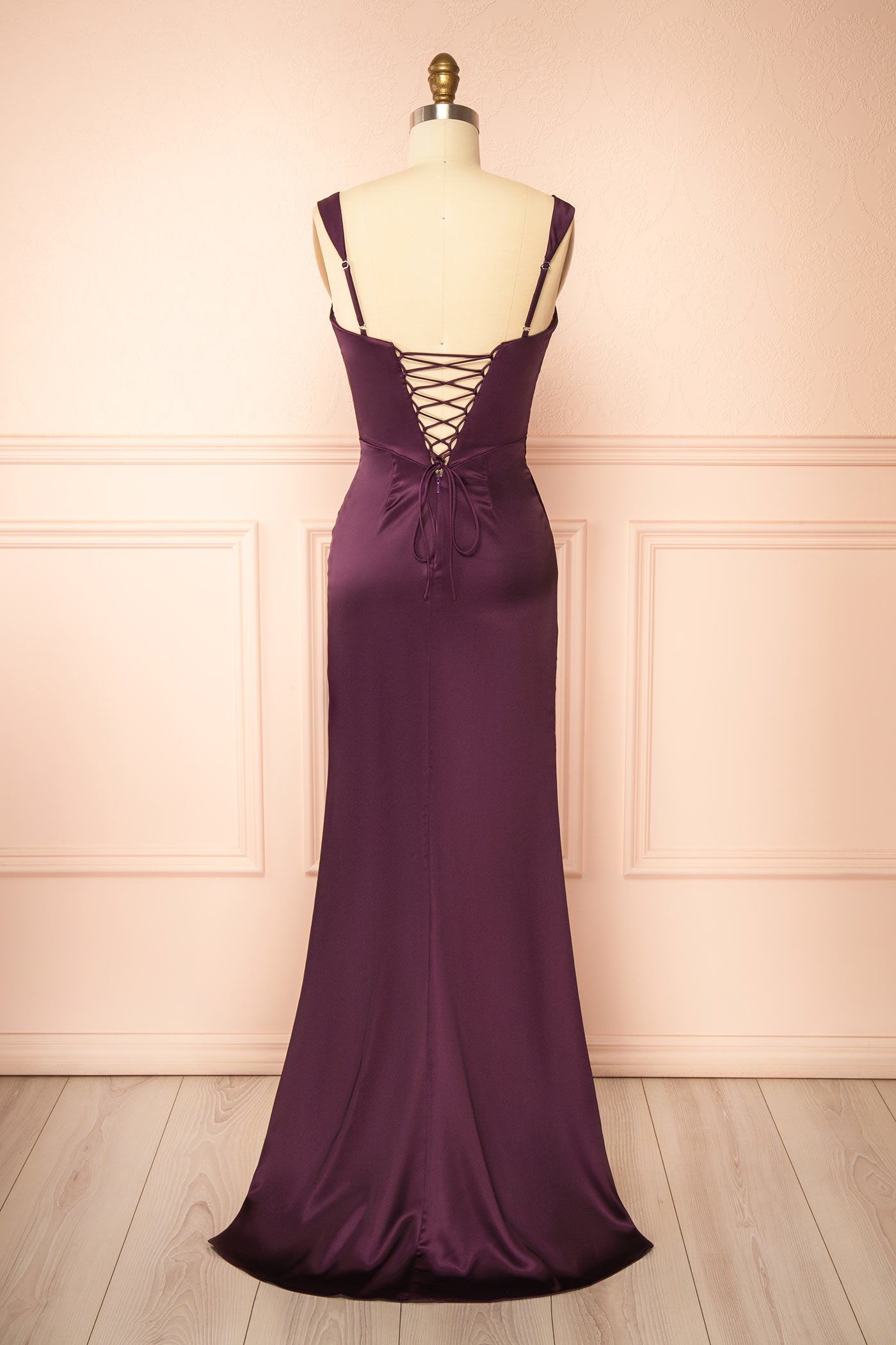 Khaly Violet | Robe Satinée avec Dos Lacé