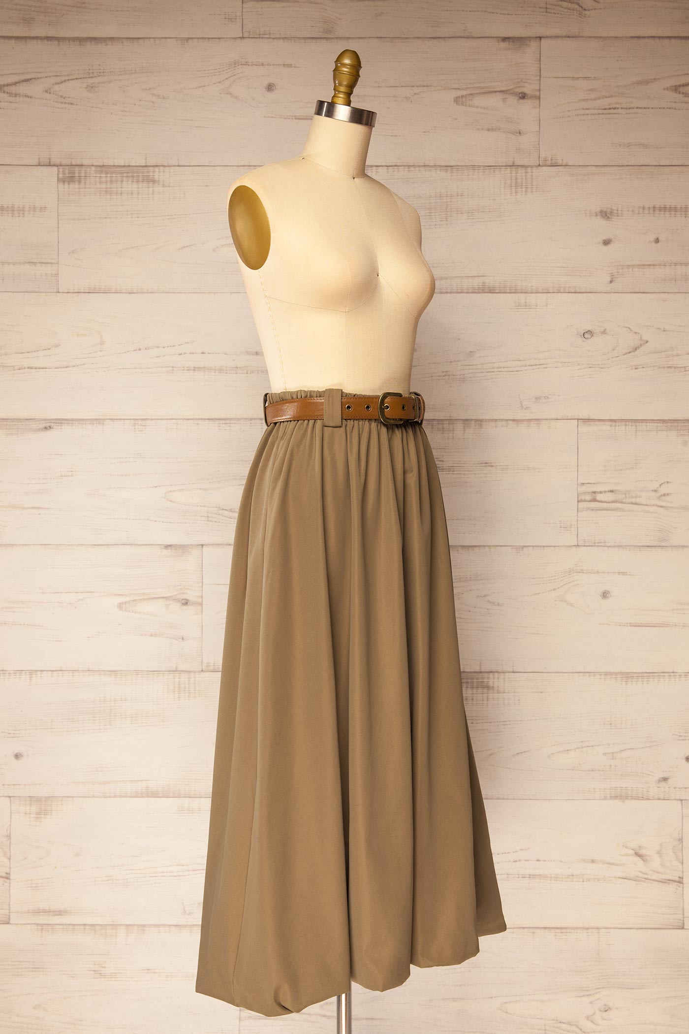 Khandwa Khaki Midi Skirt with Belt and Pockets | La petite garçonne side