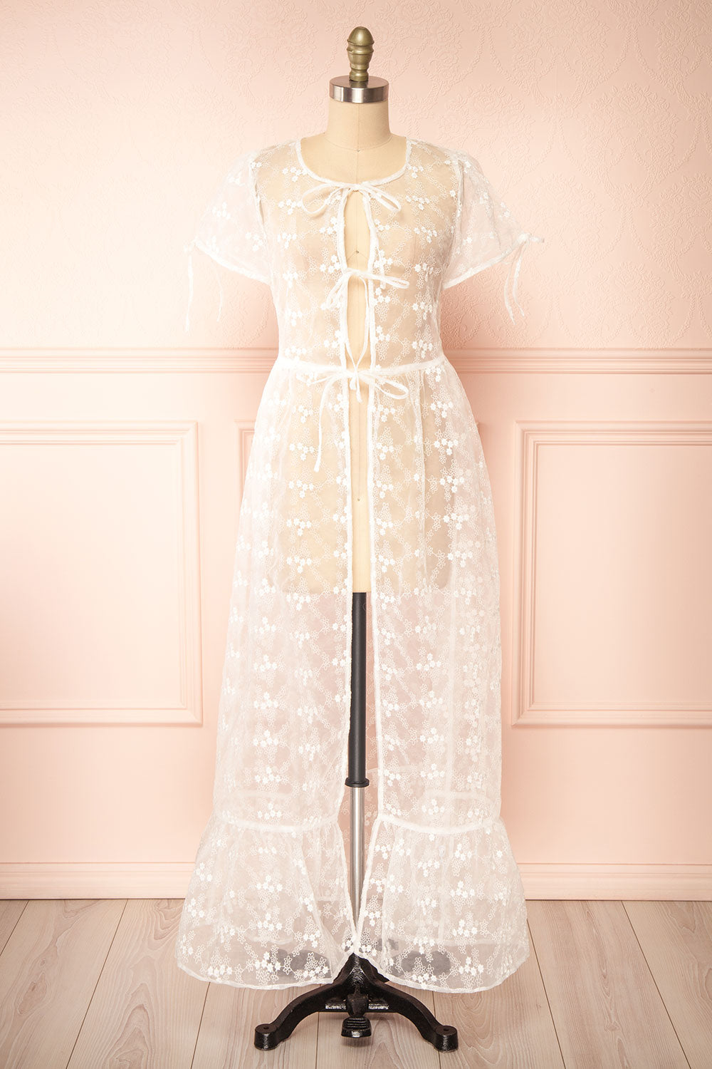 Kimyokis White See-Through Kimono w/ Short Sleeves | Boutique 1861 front view