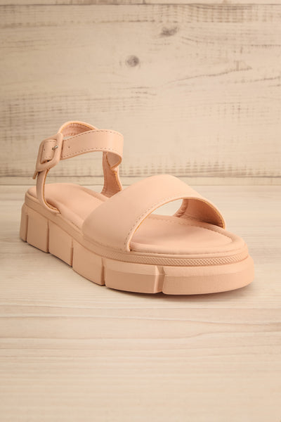 Kitsch Beige Platform Sandals | La petite garçonne front view